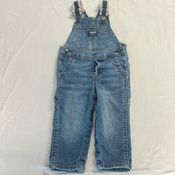 B’Gosh - carpenter style denim overalls with adjustable retro straps. - Picture 1 of 5